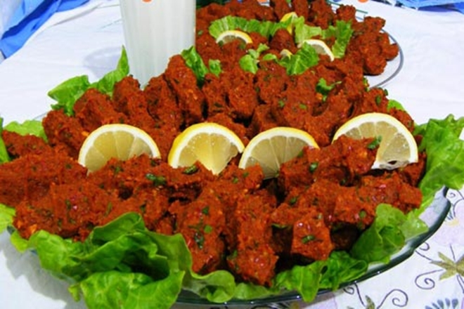 Etsiz Çiğ Köfte Tarifi 1